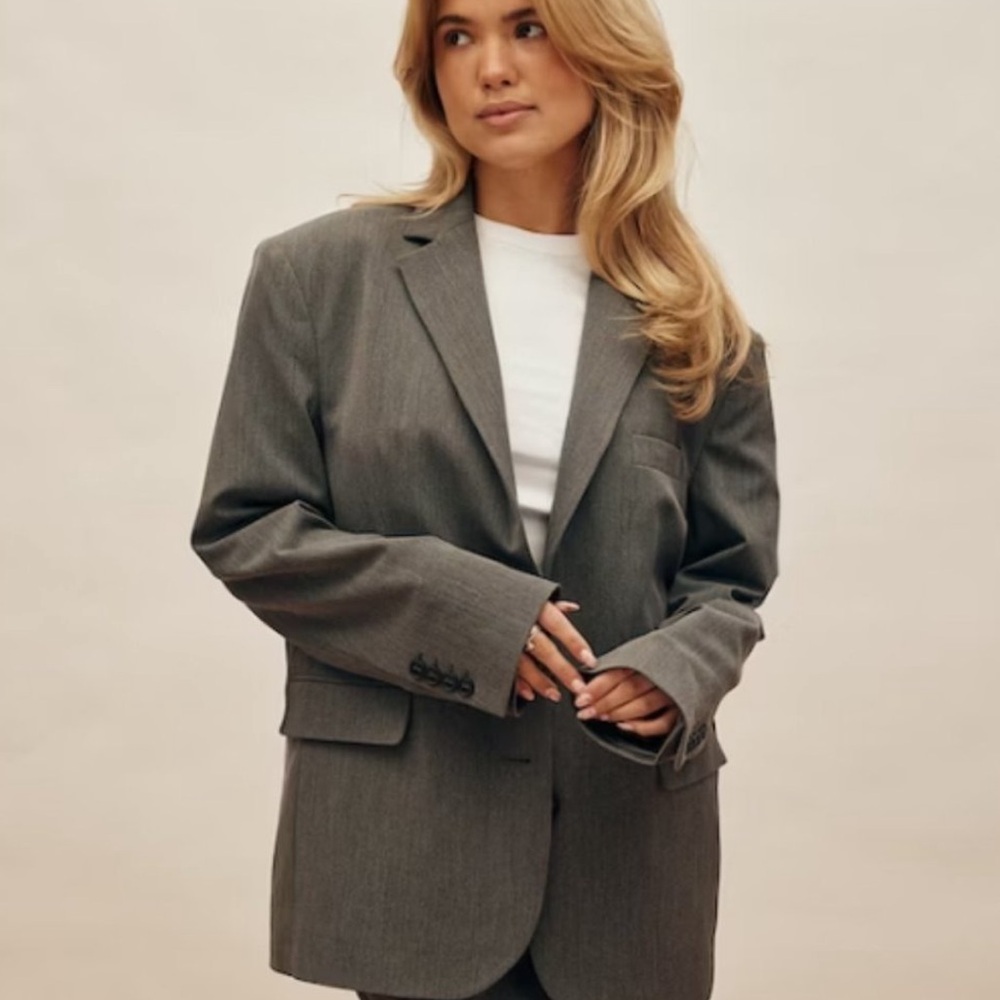 Djerf Avenue Forever Blazer Grey